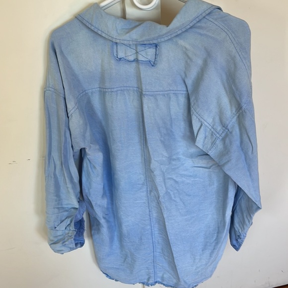Free People blue half button down shirt - Picture 4 of 4